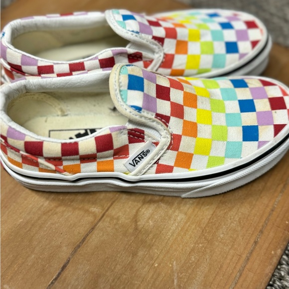 Kids rainbow vans - Picture 2 of 5